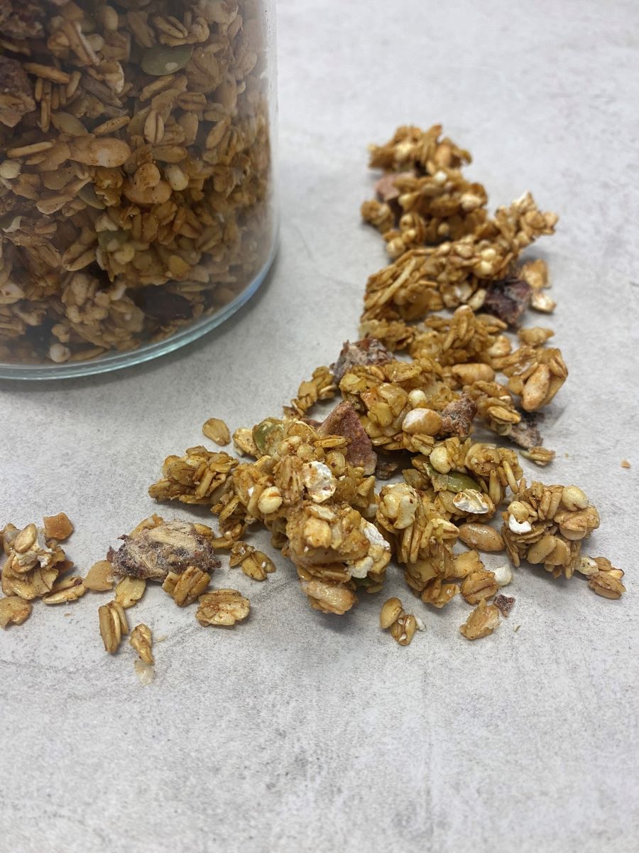 Green Fig, Turmeric & Chai Granola