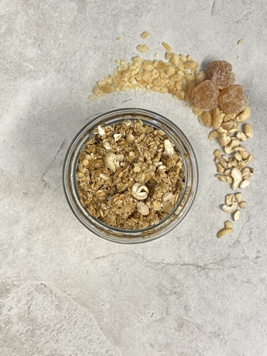 Crystallised Ginger, Cacao & Cashew Granola