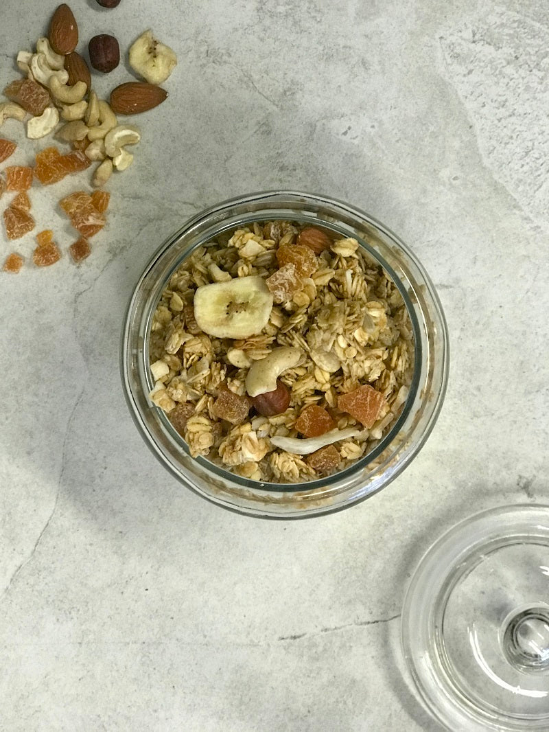 Sweet Apricot, Banana & Nut Granola