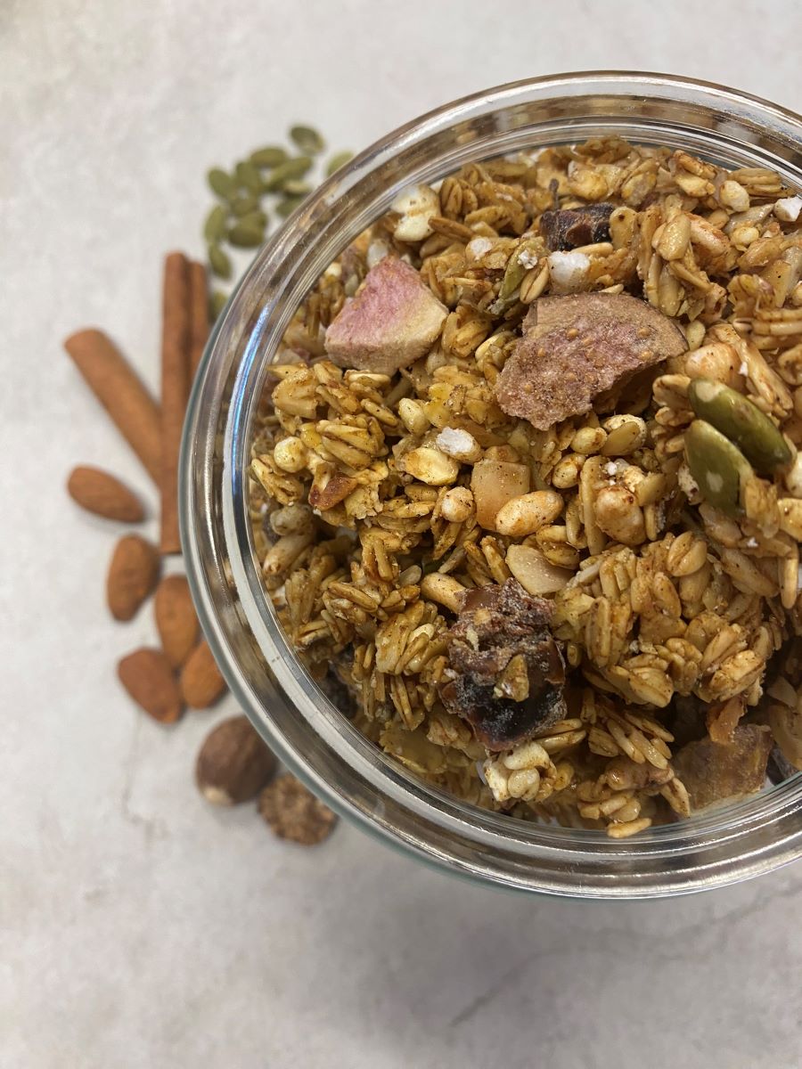 Green Fig, Turmeric & Chai Granola