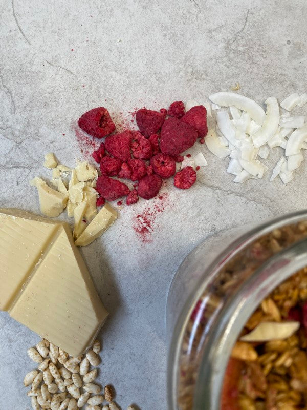 White Chocolate, Vanilla & Raspberry Granola