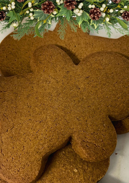 Gingerbread & White Chocolate Granola